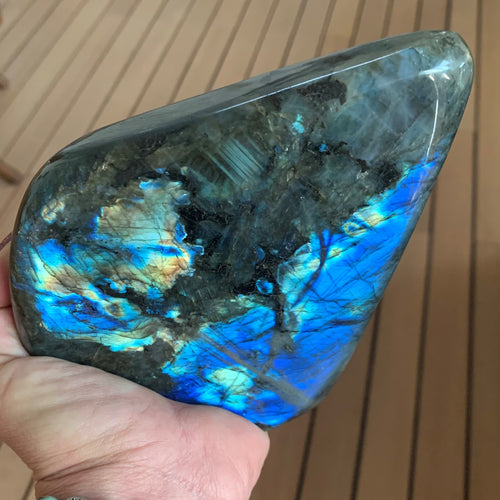 Grande pierre de labradorite bleue 1kg496g