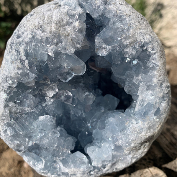 Which stones to associate with celestite or celestite?