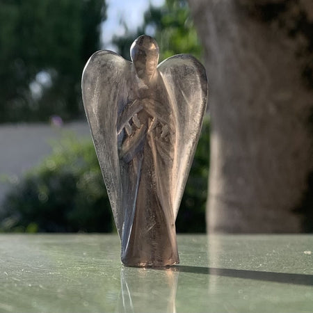 Ange en sélénite, ange gardien en pierre