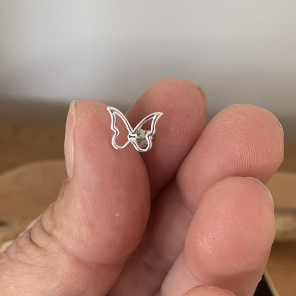 Boucles d'oreilles papillon en argent, symbole de transformation