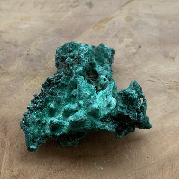 Natural fibrous malachite