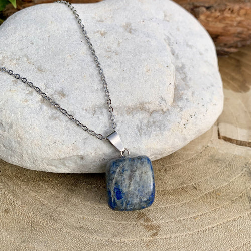 Pendentif en Lapis Lazuli naturel, la pierre de naissance de septembre