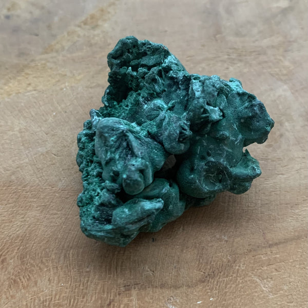 Natural fibrous malachite