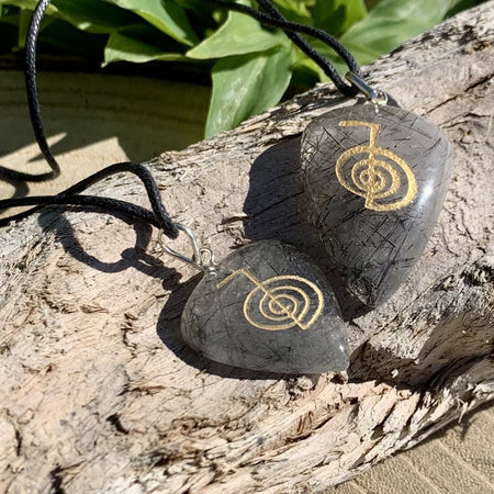 Pendentif scarabée pierre de lune, Pendentif scarabée égyptien, symbole de renaissance
