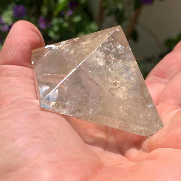 Pyramide de quartz fumé authentique