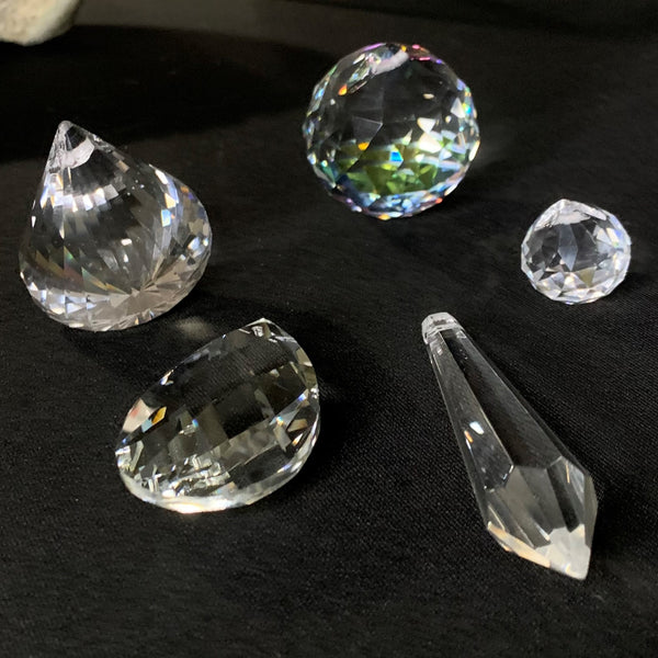 Crystal, Feng shui, "sun catcher", crystals