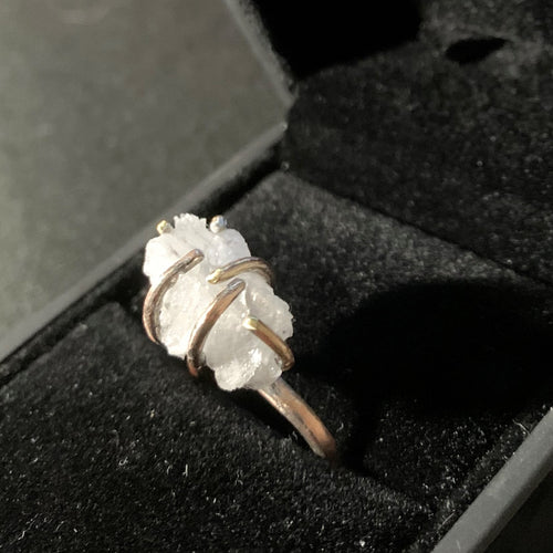Raw crystal ring, a unique model