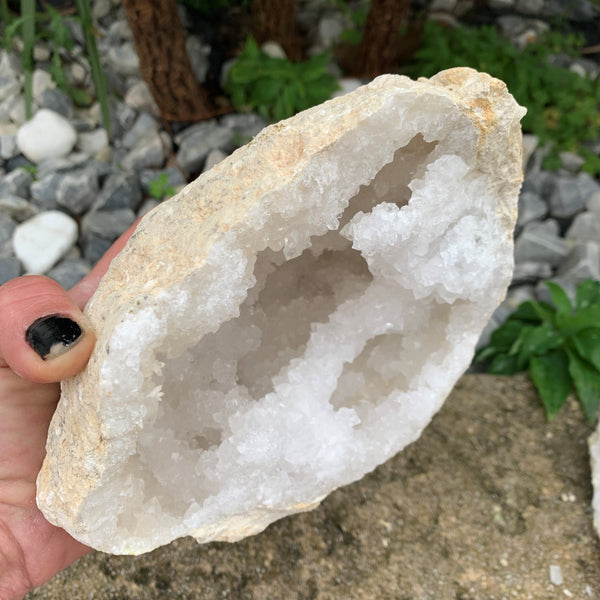 Grande géode de quartz blanc entière 3Kg, cristal de roche