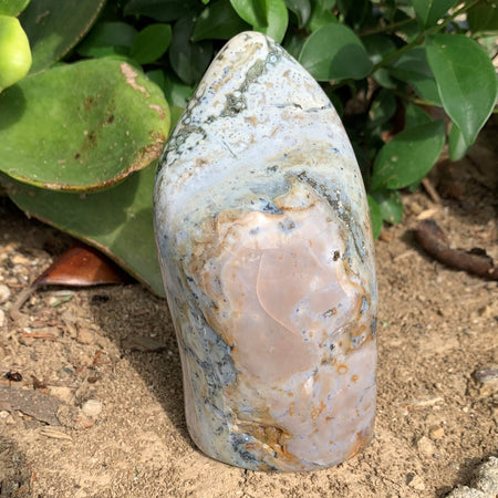 Gros œuf en hématite 65mm "la pierre d'ancrage", oeuf en pierre